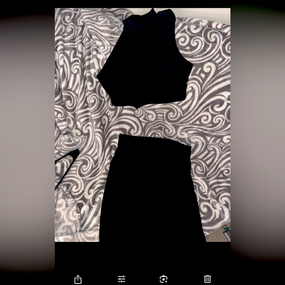 Black Sleeveless Crop Top and Skirt Set